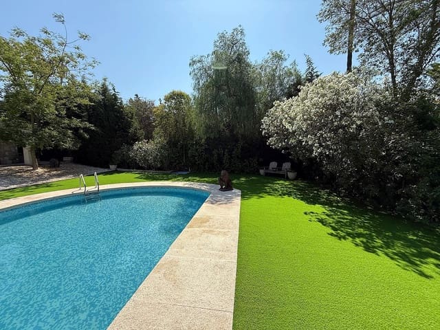 4 soveværelse Villa til salg i Petrel / Petrer med swimmingpool - € 499.995 (Ref: 9109376)