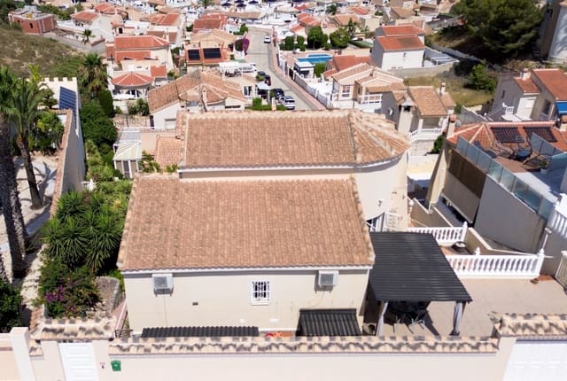 3 makuuhuone Huvila myytävänä paikassa Ciudad Quesada, Rojales mukana uima-altaan - 299 950 € (Ref: 9123723)