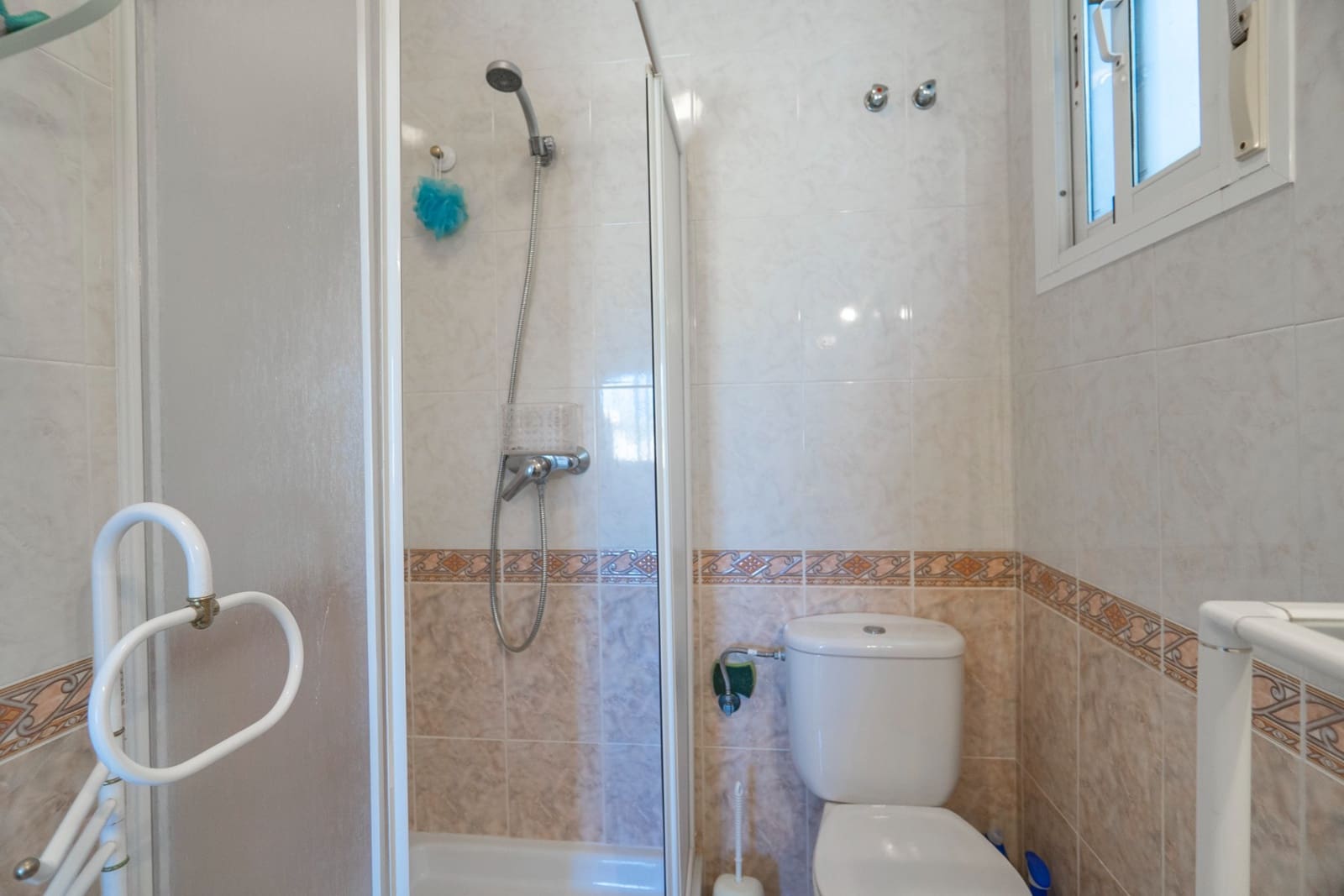 3 makuuhuone Huvila myytävänä paikassa Ciudad Quesada mukana uima-altaan - 299 950 € (Ref: 9123723)