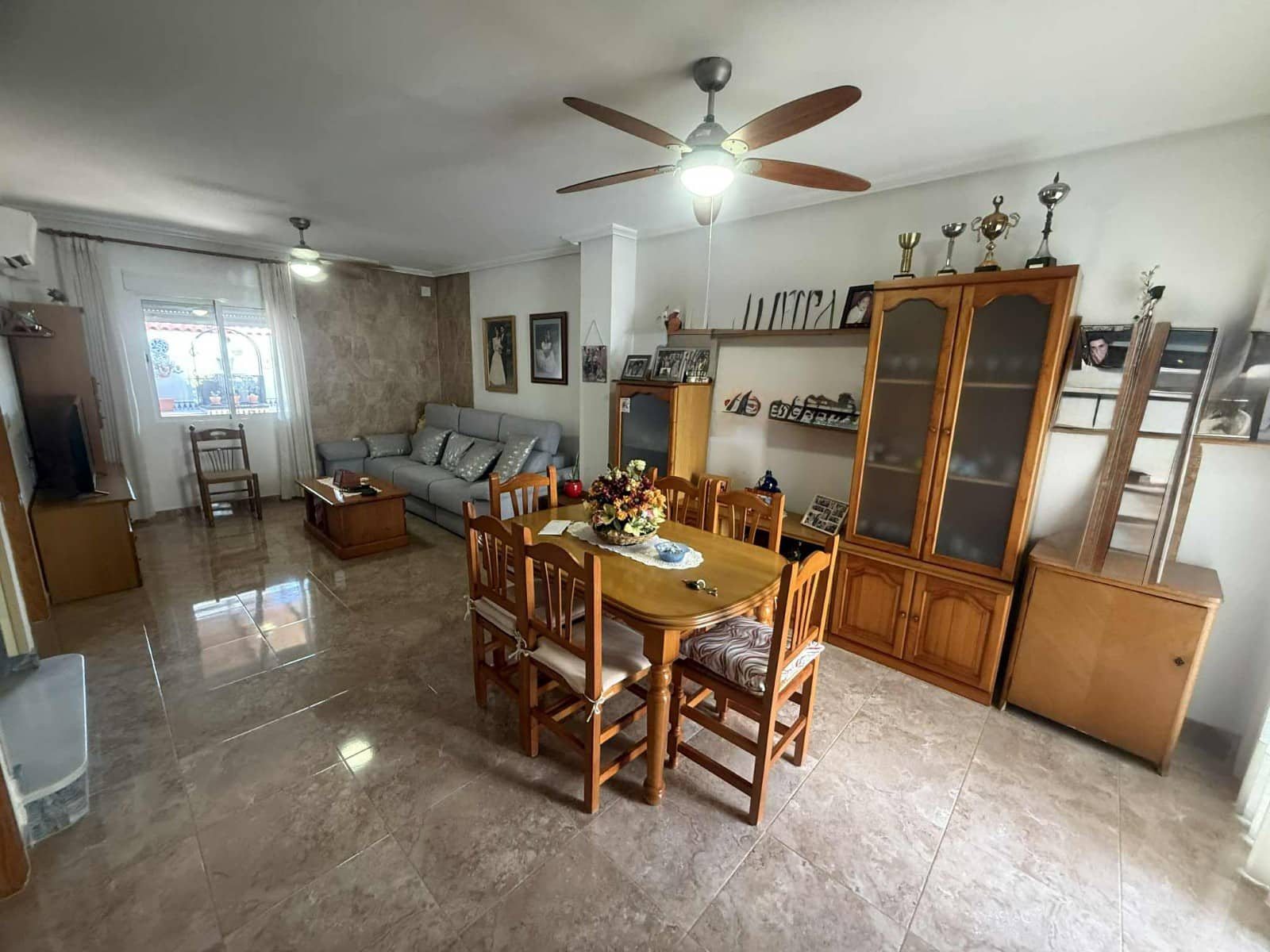 4 soveværelse Byhus til salg i Almoradi med garage - € 175.000 (Ref: 9123749)