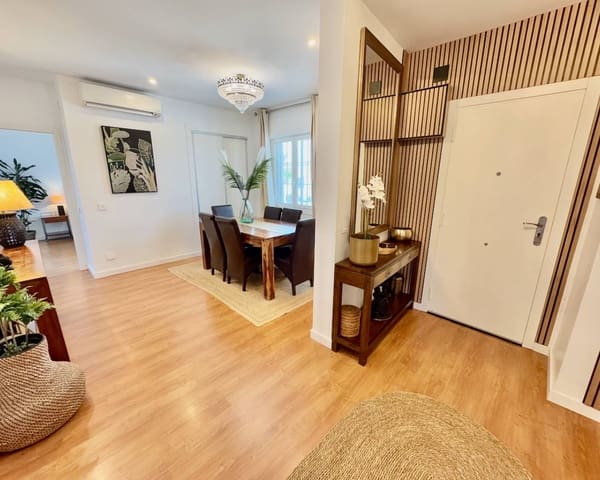 3 soverom Villa til salgs i Torrellano, Elche / Elx med svømmebasseng garasje - € 525 000 (Ref: 9123757)