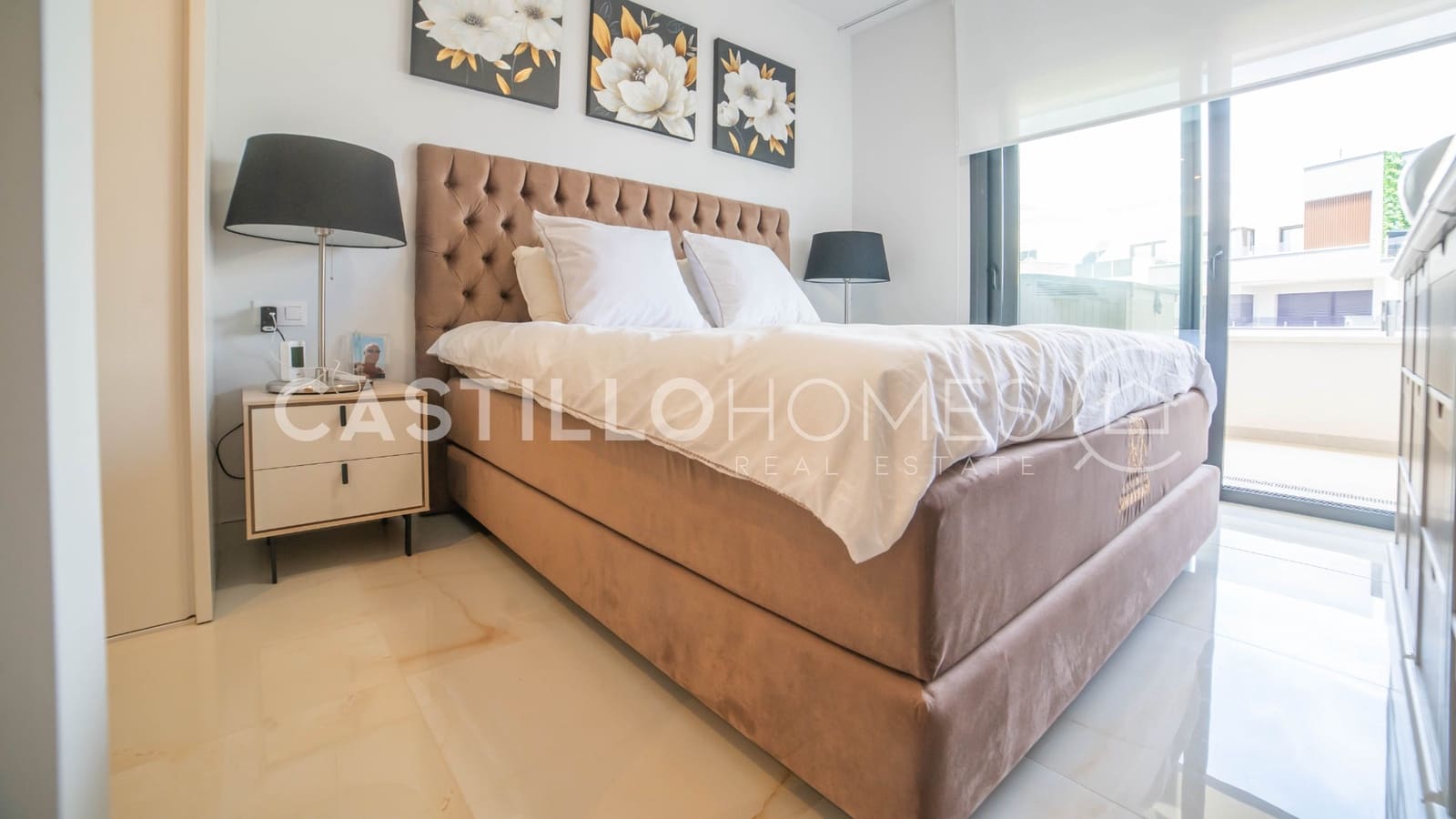 3 Zimmer Apartment zu verkaufen in Orihuela Costa mit Pool Garage - 449.000 € (Ref: 9125950)