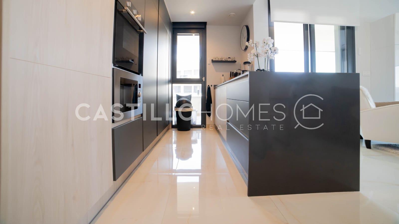3 Zimmer Apartment zu verkaufen in Orihuela Costa mit Pool Garage - 449.000 € (Ref: 9125950)