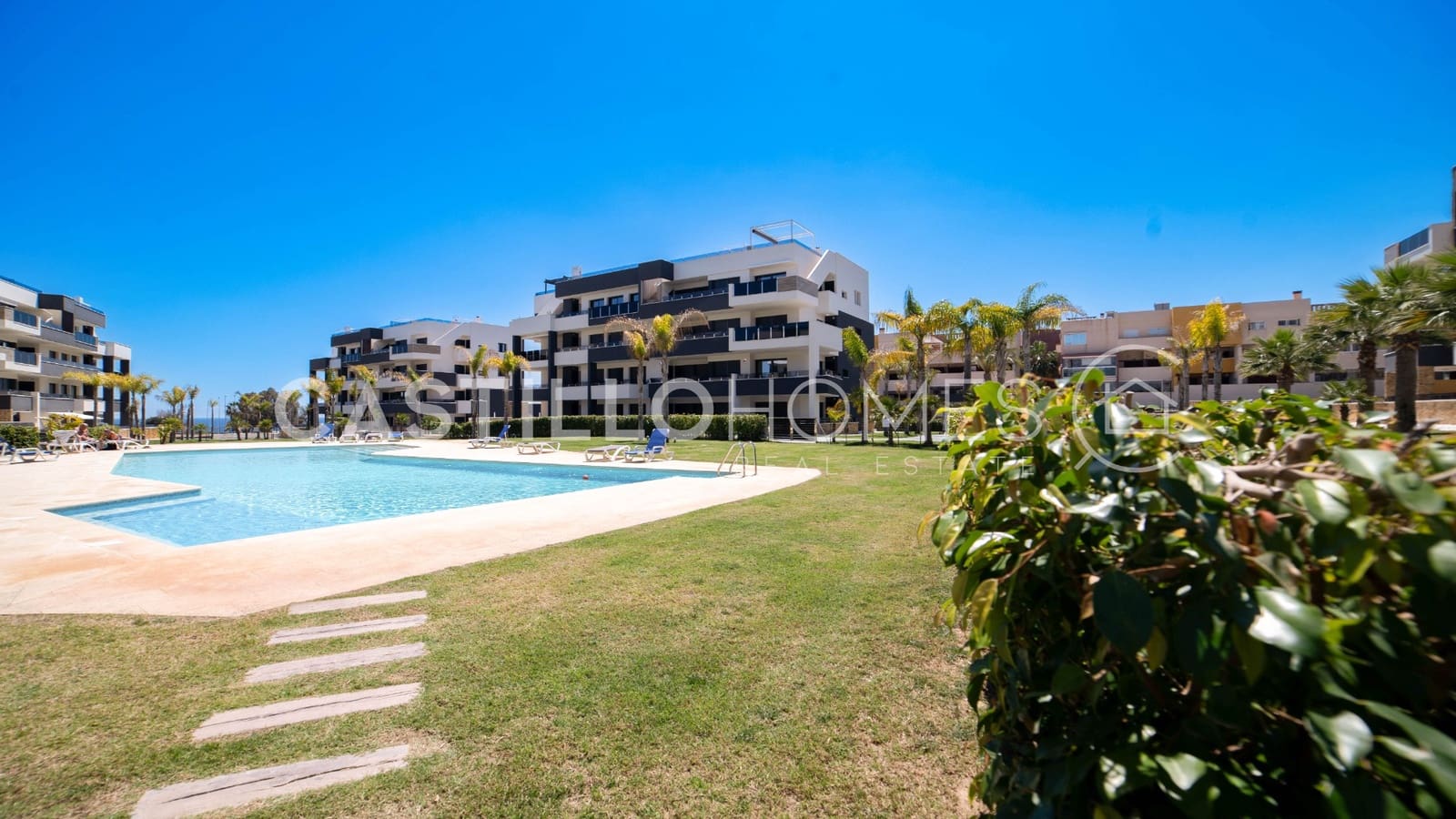 3 Zimmer Apartment zu verkaufen in Orihuela Costa mit Pool Garage - 449.000 € (Ref: 9125950)