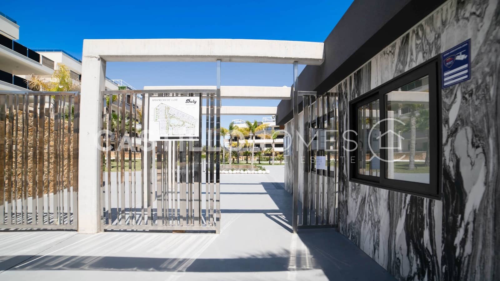 3 Zimmer Apartment zu verkaufen in Orihuela Costa mit Pool Garage - 449.000 € (Ref: 9125950)