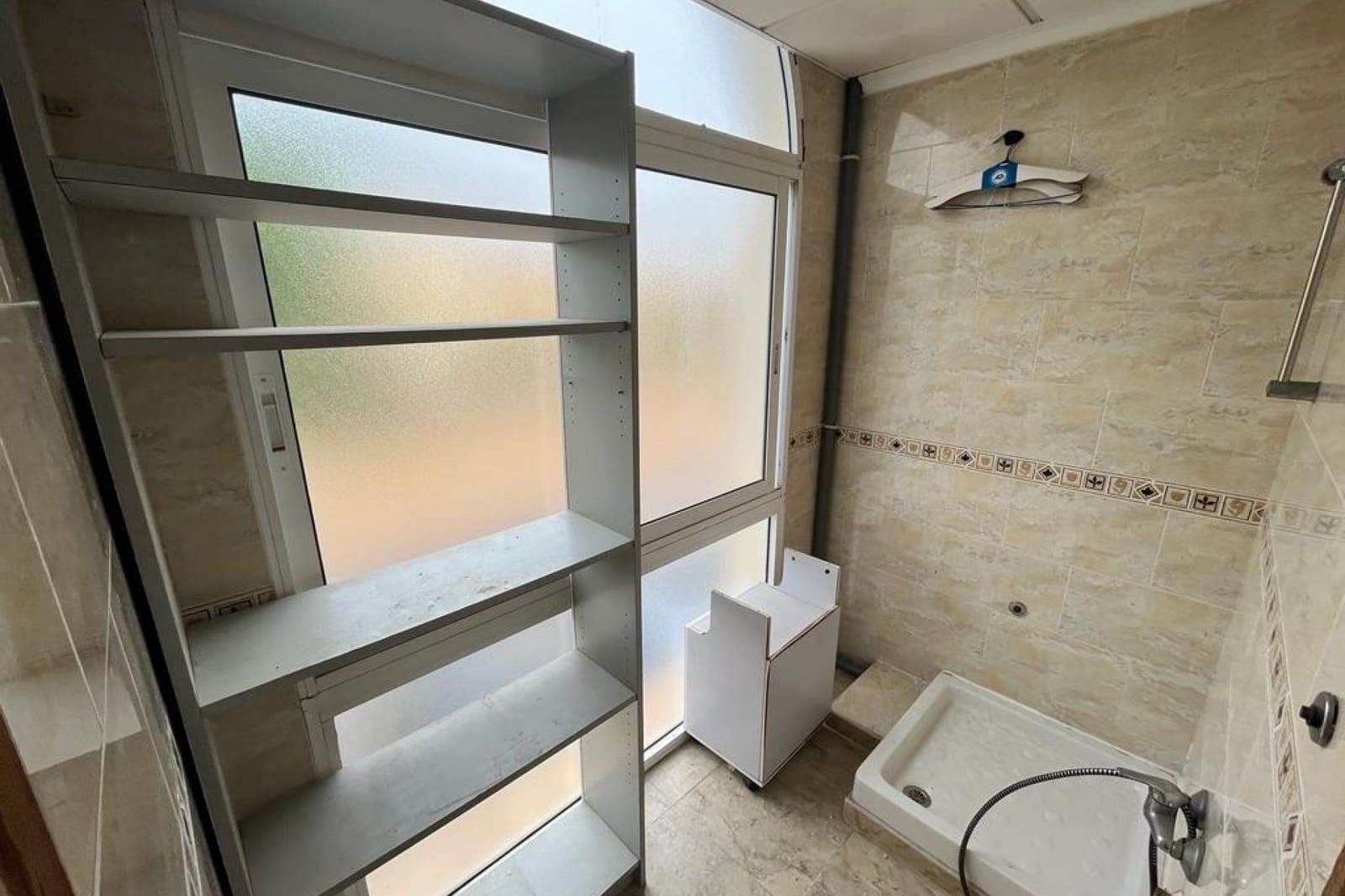 Commercial for sale in Algorfa with pool - € 100,000 (Ref: 9138263)