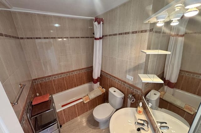 Chalet de 5 habitaciones en Ciudad Quesada, Rojales en venta con piscina - 625.000 € (Ref: 9138270)