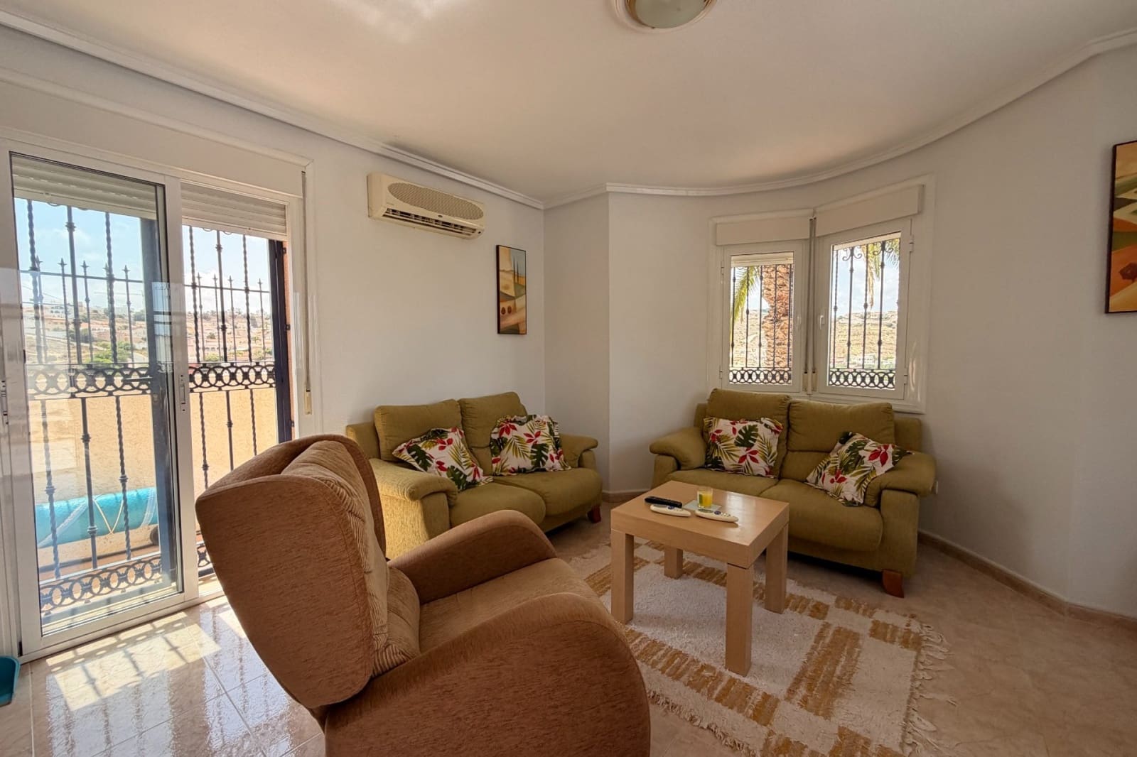 5 bedroom Villa for sale in Ciudad Quesada with pool - € 595,000 (Ref: 9138270)