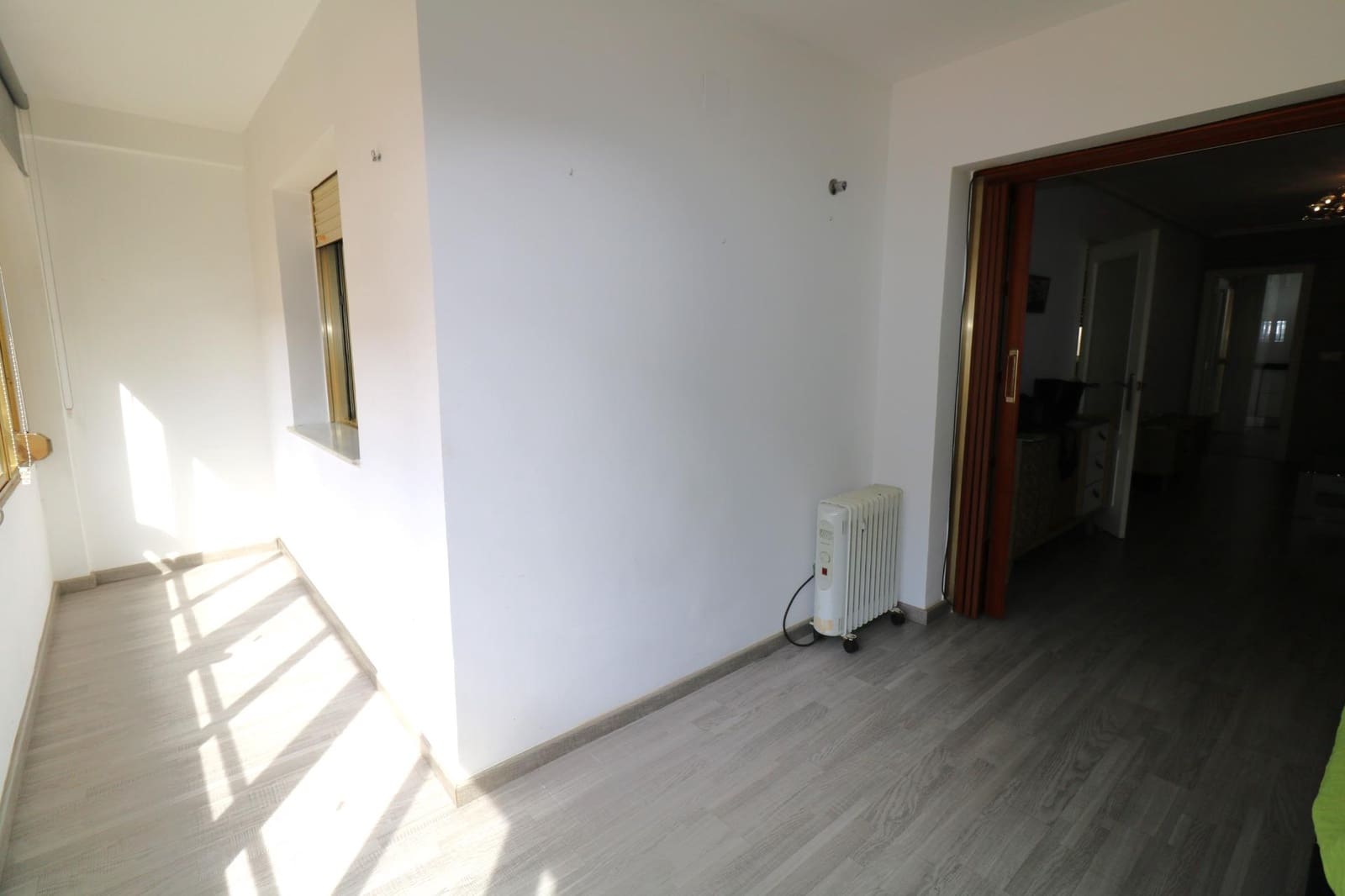 2 bedroom Apartment for sale in Torrevieja with garage - € 170,000 (Ref: 9146316)