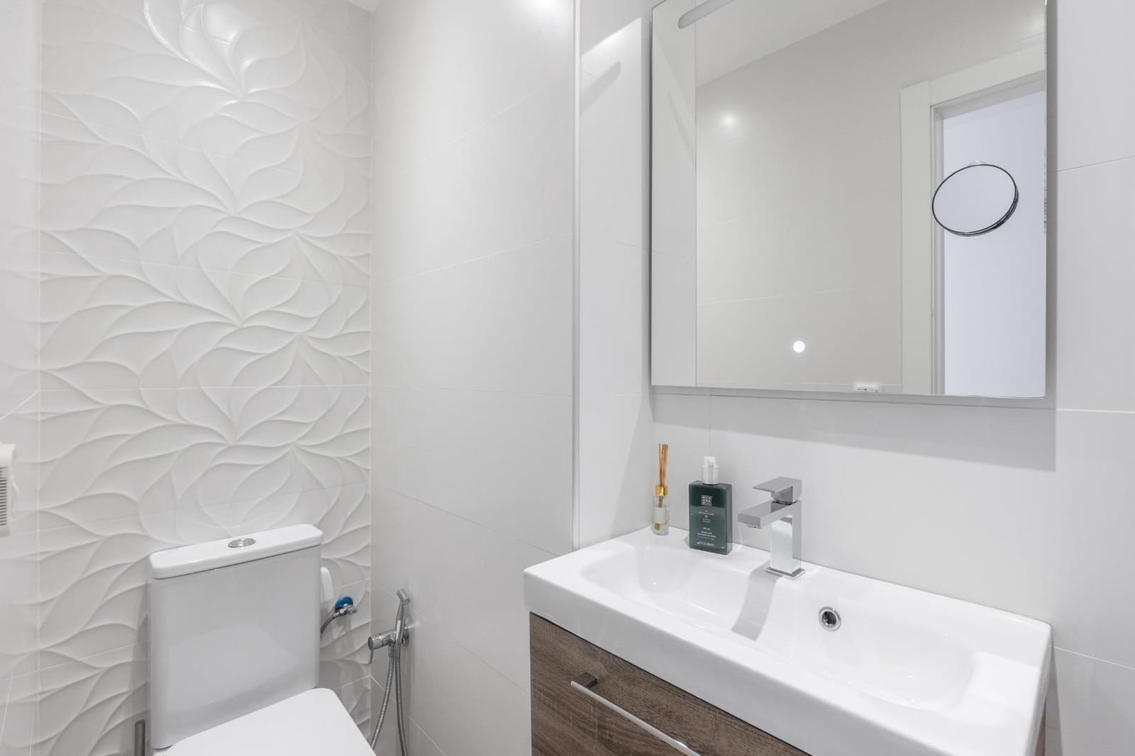 Apartamento de 3 habitaciones en Torrevieja en venta con piscina - 295.000 € (Ref: 9150939)