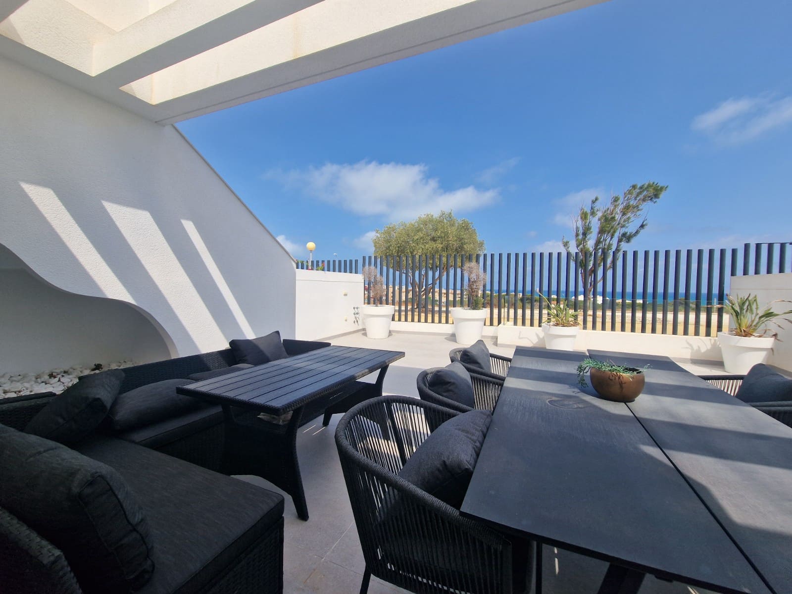 4 soveværelse Villa til salg i Guardamar del Segura med swimmingpool - € 625.000 (Ref: 9152717)