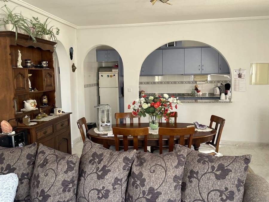 4 Zimmer Villa zu verkaufen in Ciudad Quesada mit Pool - 329.800 € (Ref: 9168245)