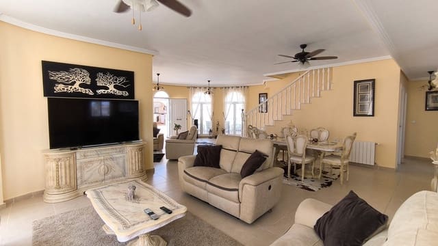 4 bedroom Villa for sale in Ciudad Quesada, Rojales with pool - € 674,950 (Ref: 9170080)