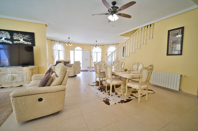 4 soveværelse Villa til salg i Ciudad Quesada, Rojales med swimmingpool - € 674.950 (Ref: 9170080)