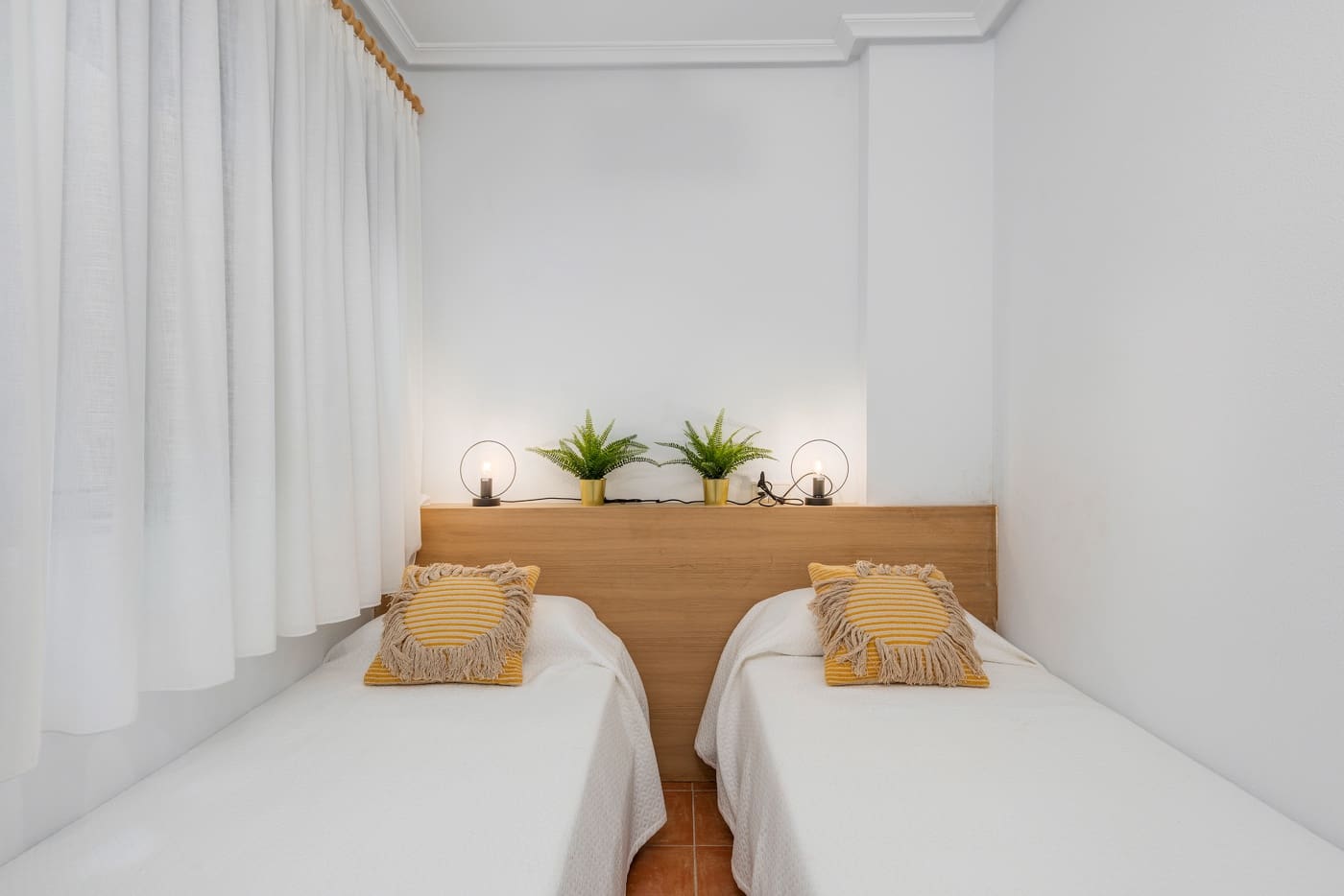 3 bedroom Apartment for sale in Guardamar del Segura - € 299,999 (Ref: 9184340)