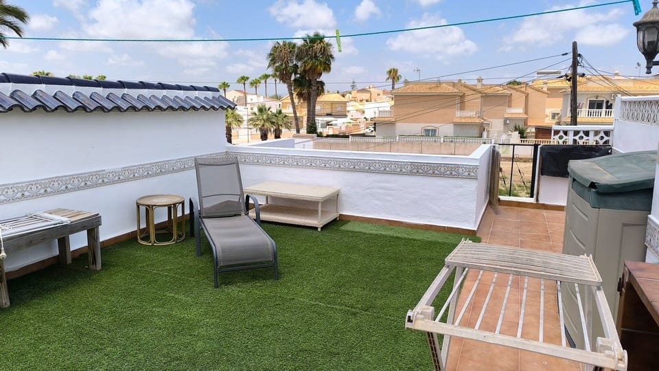 2 soveværelse Bungalow til salg i Benijofar med swimmingpool - € 165.000 (Ref: 9184356)