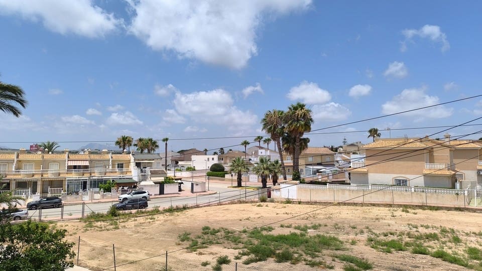 2 soveværelse Bungalow til salg i Benijofar med swimmingpool - € 165.000 (Ref: 9184356)