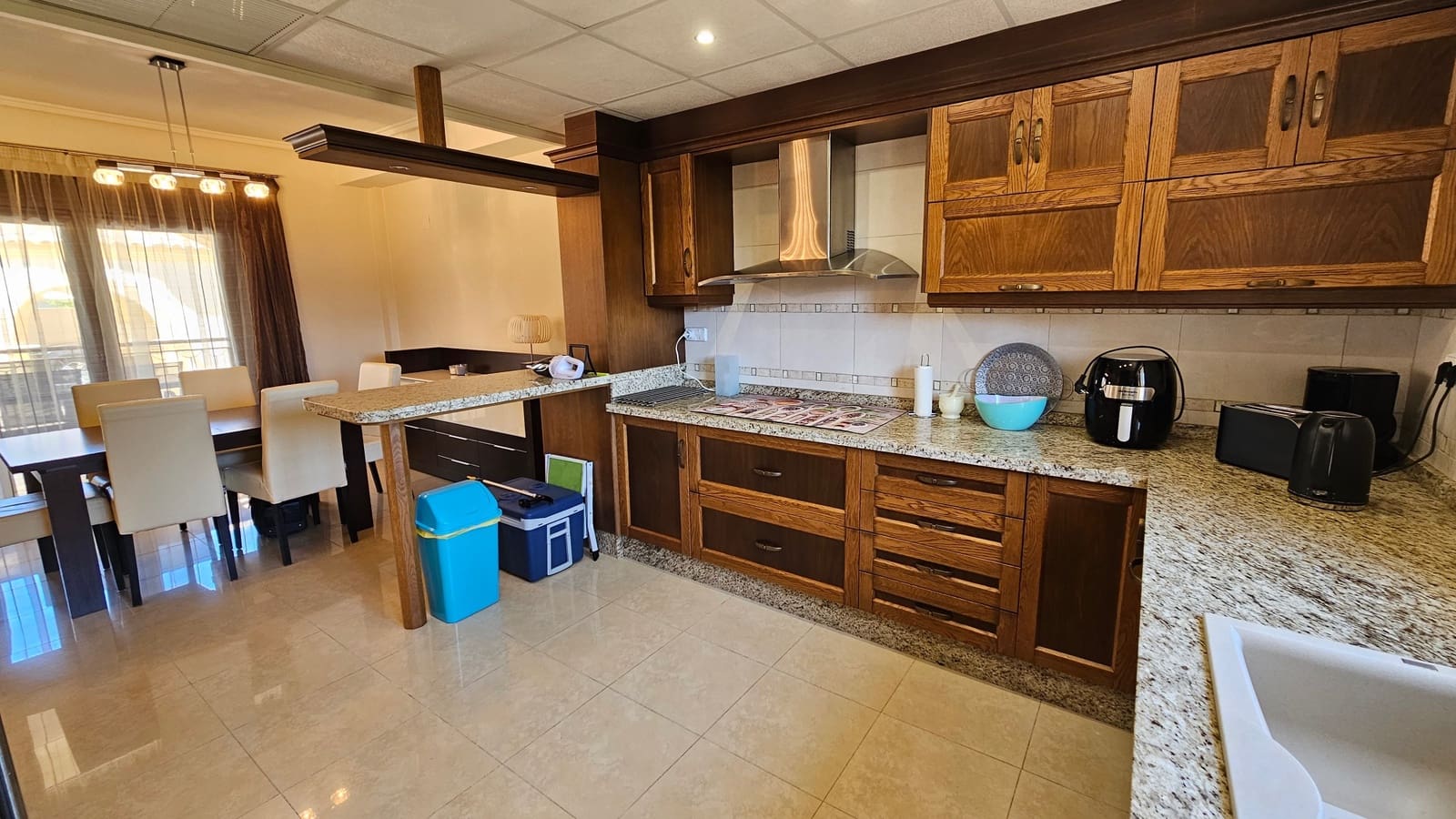 4 makuuhuone Huvila myytävänä paikassa Ciudad Quesada mukana uima-altaan - 565 000 € (Ref: 9184366)