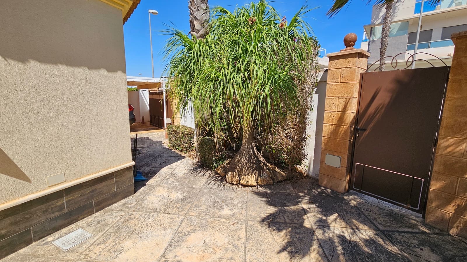 4 makuuhuone Huvila myytävänä paikassa Ciudad Quesada mukana uima-altaan - 565 000 € (Ref: 9184366)