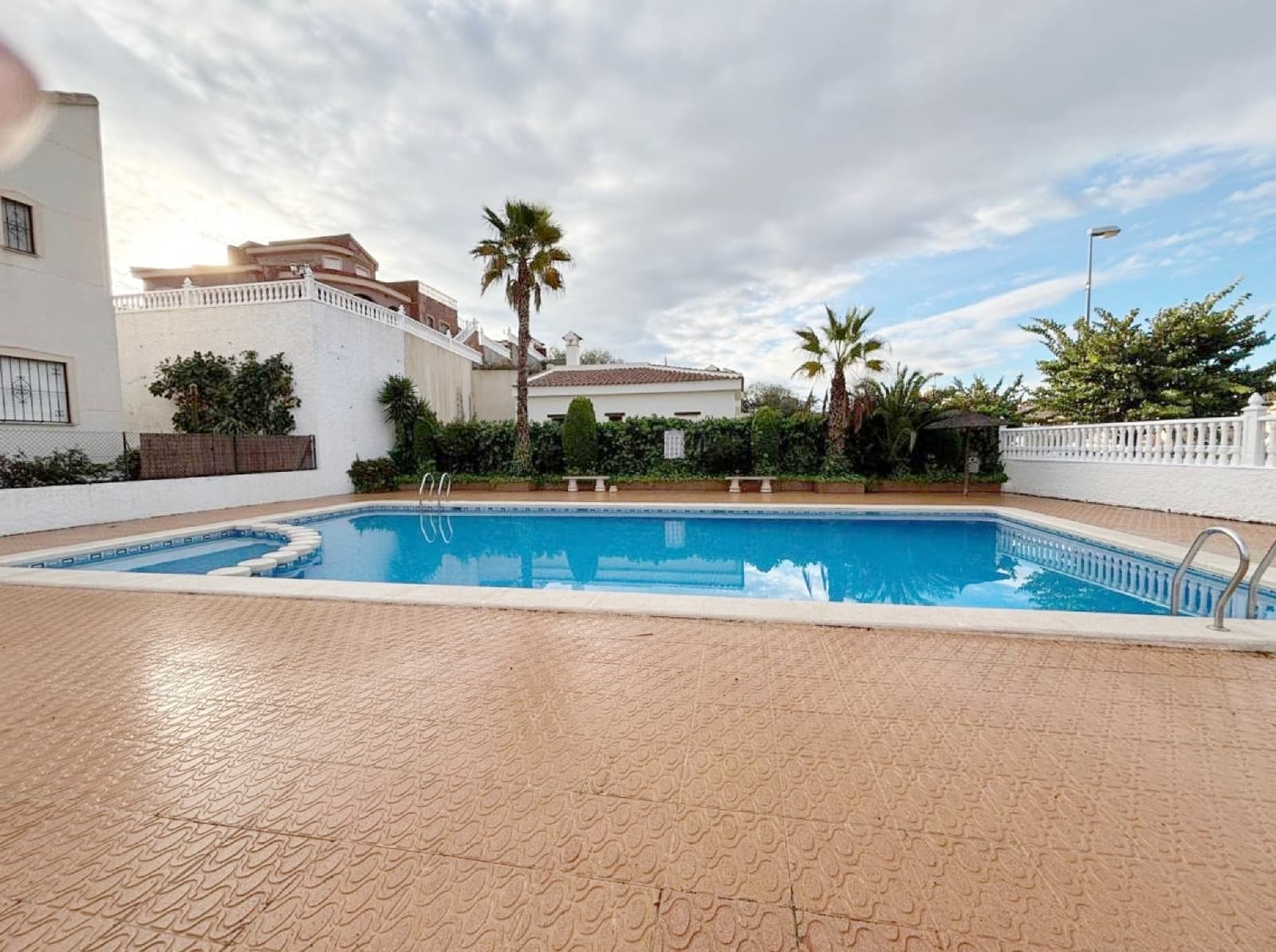 2 Zimmer Villa zu verkaufen in Ciudad Quesada mit Pool - 169.999 € (Ref: 9184375)