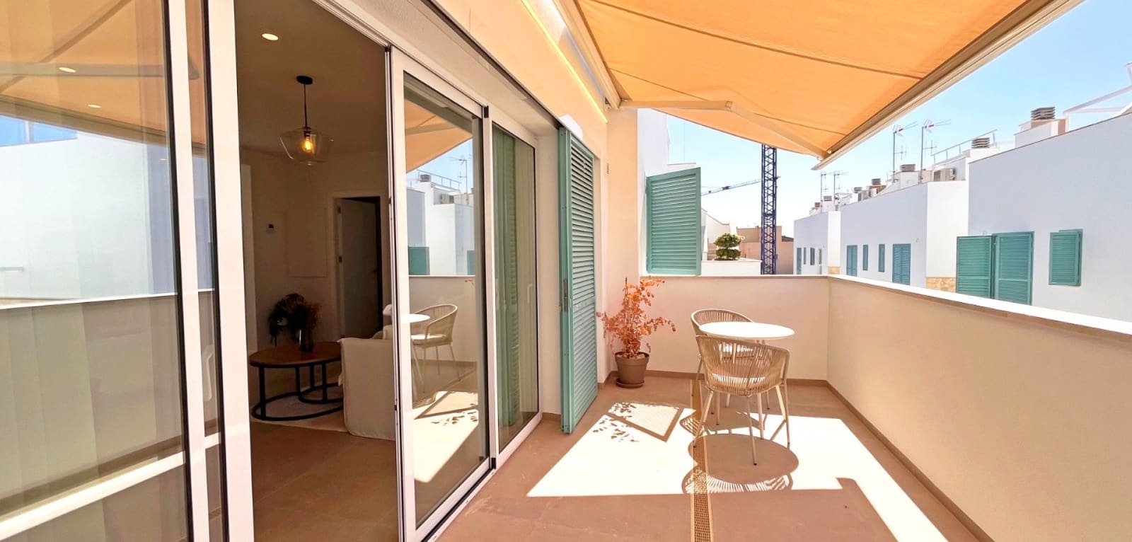 Bungalow de 3 habitaciones en Pilar de la Horadada en venta con piscina - 395.000 € (Ref: 9184379)