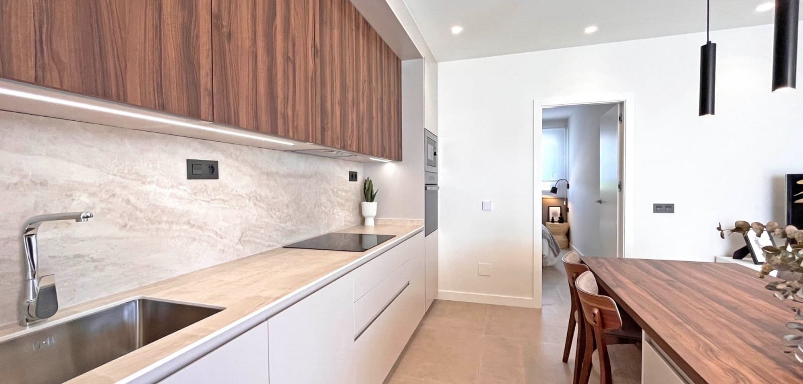 Bungalow de 3 habitaciones en Pilar de la Horadada en venta con piscina - 395.000 € (Ref: 9184379)