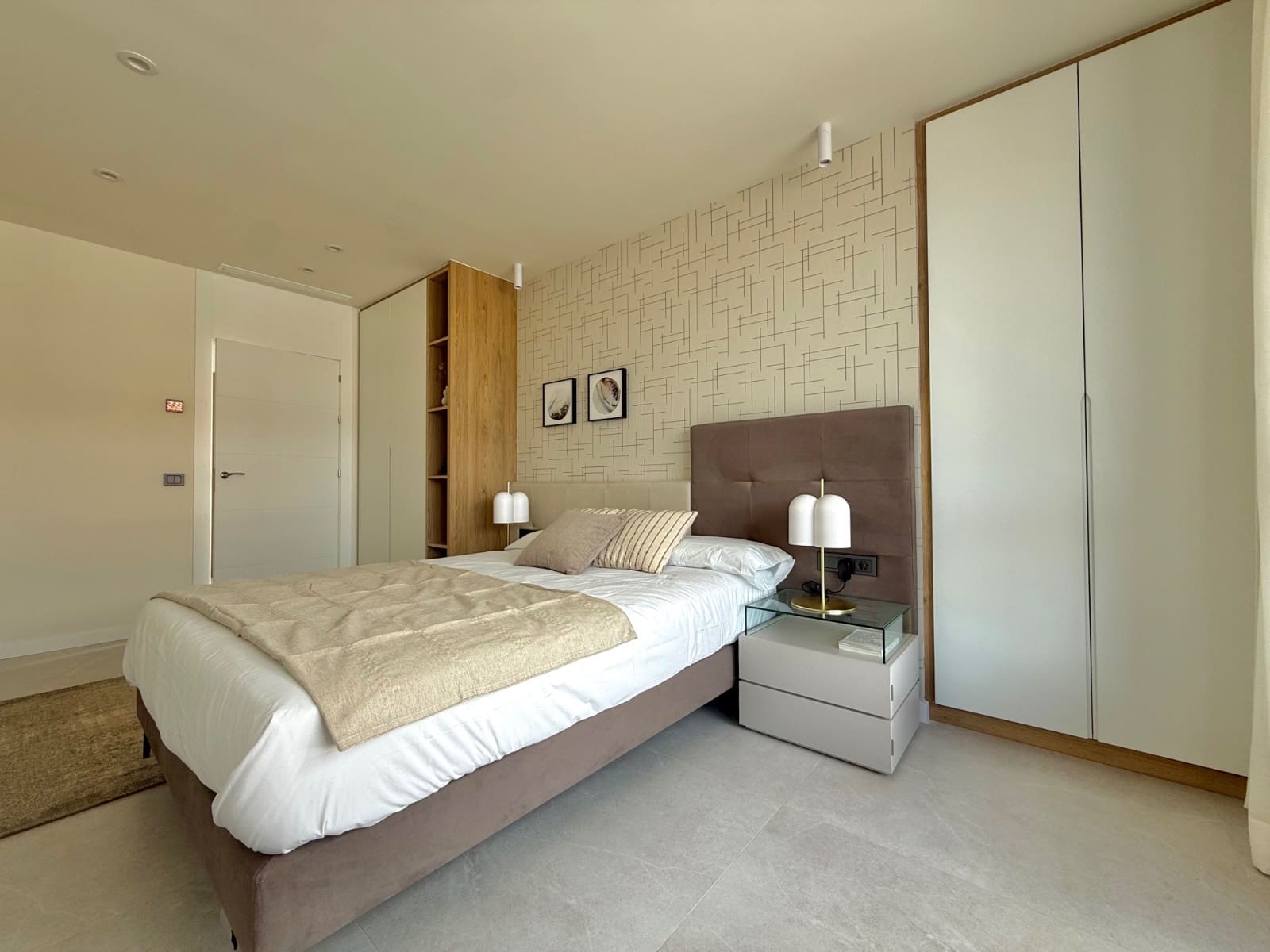 4 soveværelse Villa til salg i Ciudad Quesada med swimmingpool - € 1.150.000 (Ref: 9186011)