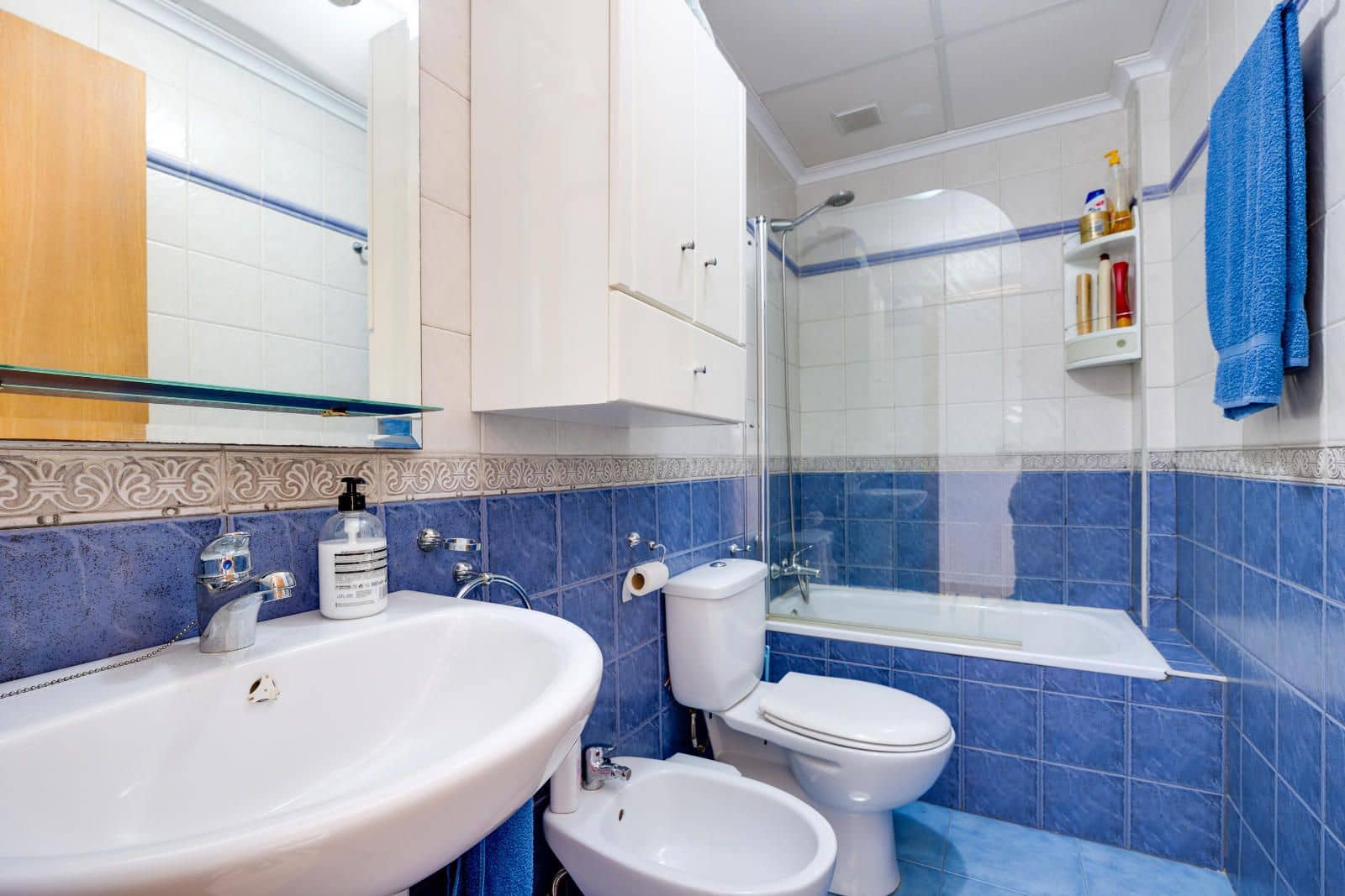 2 bedroom Penthouse for sale in Torrevieja - € 145,969 (Ref: 9189387)