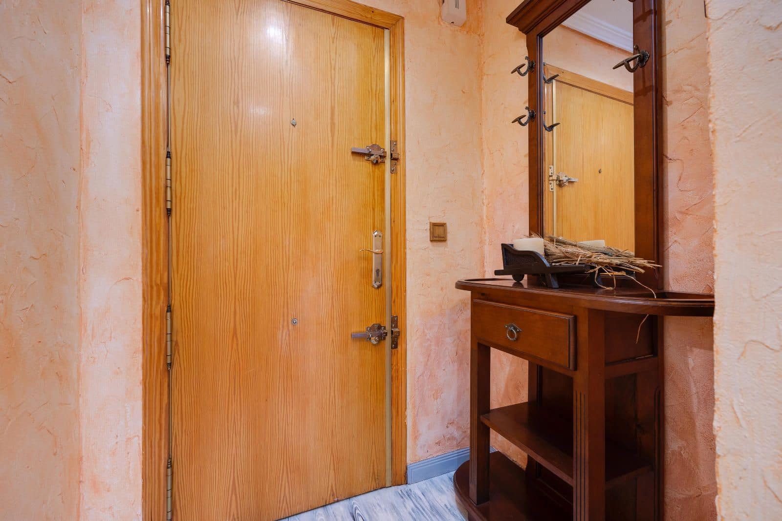 3 sovrum Lägenhet till salu i Torrevieja med pool - 249 969 € (Ref: 9189390)