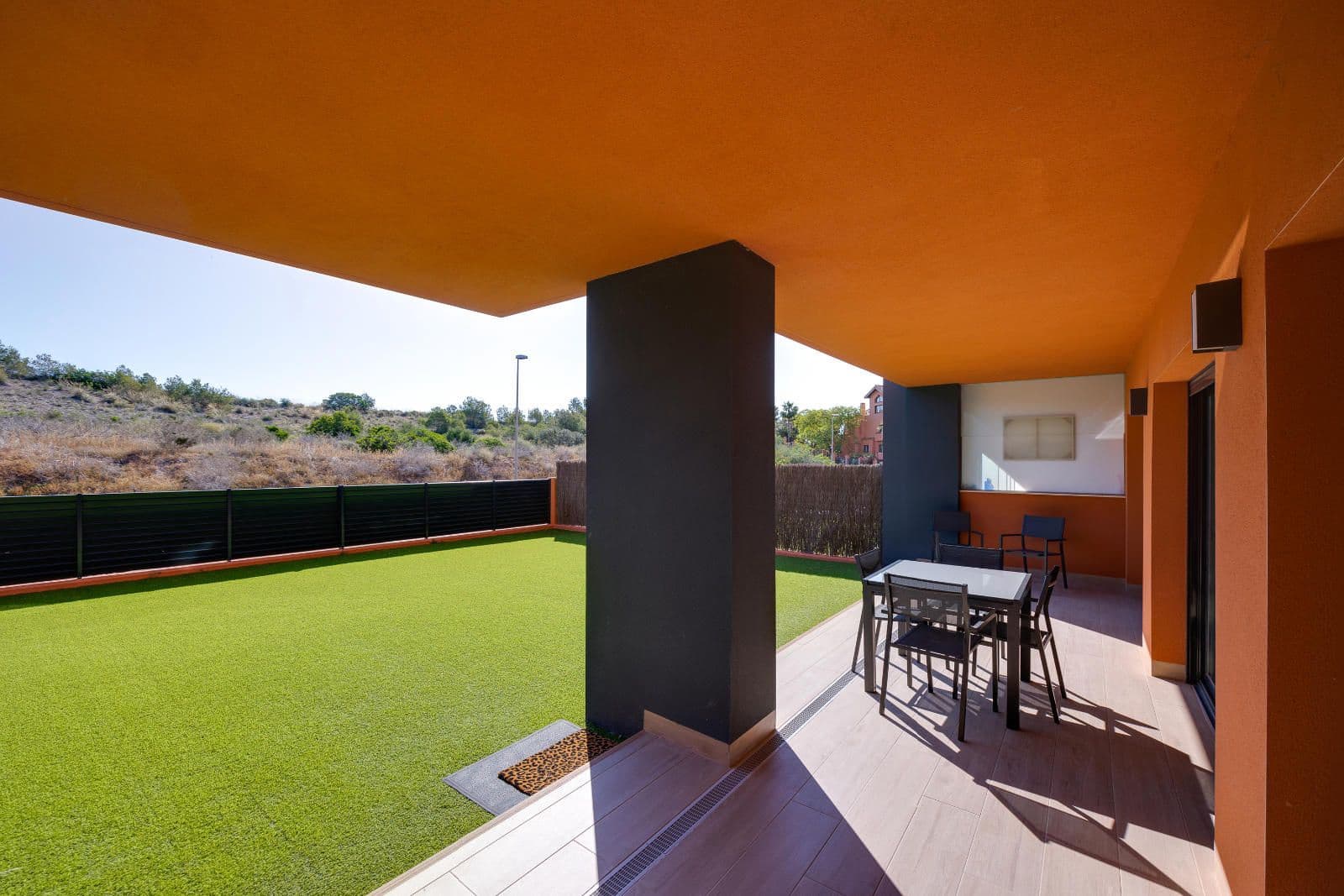 2 soveværelse Lejlighed til salg i Orihuela Costa med swimmingpool garage - € 259.000 (Ref: 9189395)