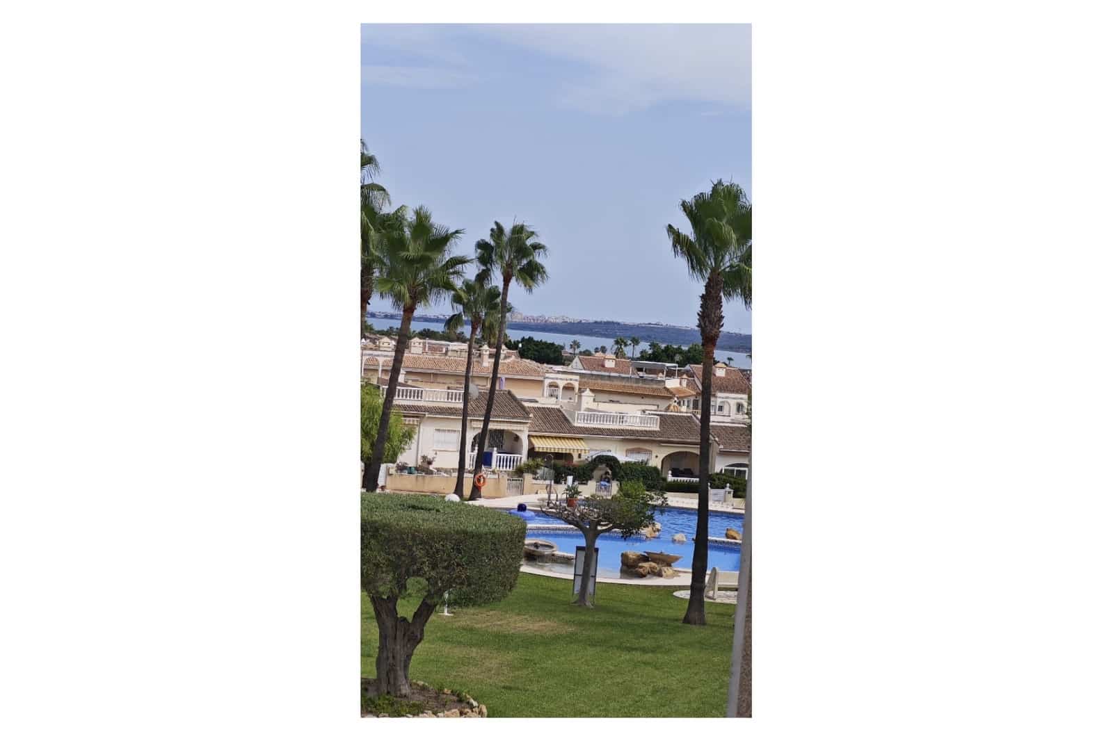 2 makuuhuone Paritalo myytävänä paikassa Ciudad Quesada - 250 000 € (Ref: 9189406)