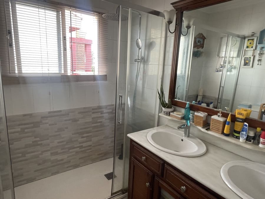 Casa de 3 habitaciones en Rojales en venta con piscina - 172.900 € (Ref: 9191830)