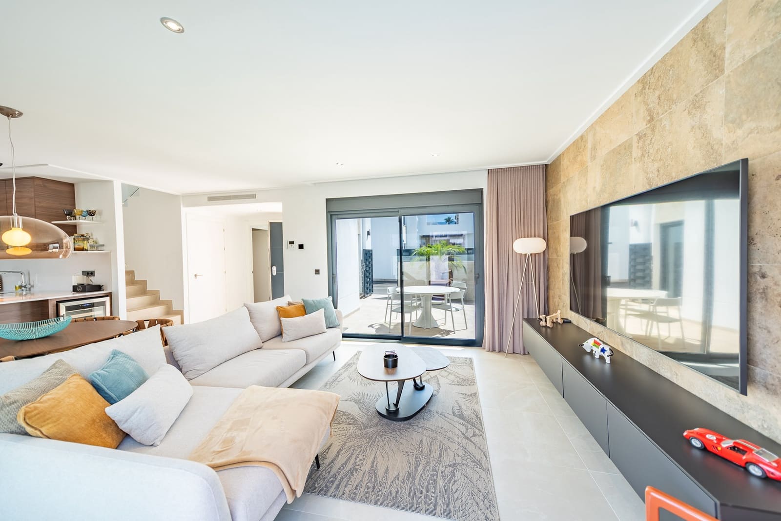 Chalet de 3 habitaciones en Ciudad Quesada en venta con piscina garaje - 540.000 € (Ref: 9193113)