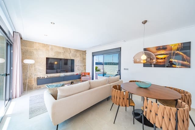 Chalet de 3 habitaciones en Ciudad Quesada, Rojales en venta con piscina garaje - 540.000 € (Ref: 9193113)