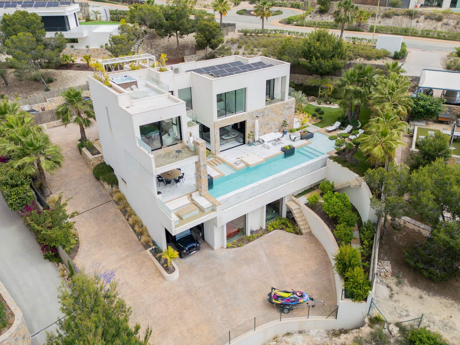 4 sypialnia Willa na sprzedaż w Orihuela Costa z basenem garażem - 2 880 000 € (Ref: 9193123)