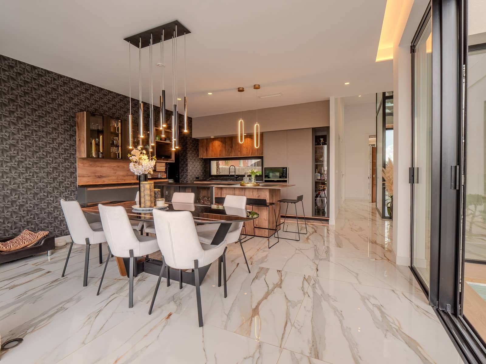 4 sypialnia Willa na sprzedaż w Orihuela Costa z basenem garażem - 2 880 000 € (Ref: 9193123)