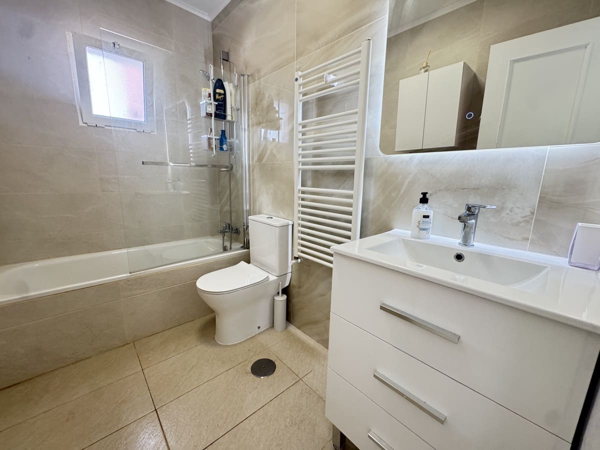 5 soveværelse Villa til salg i La Florida - € 352.000 (Ref: 9203102)