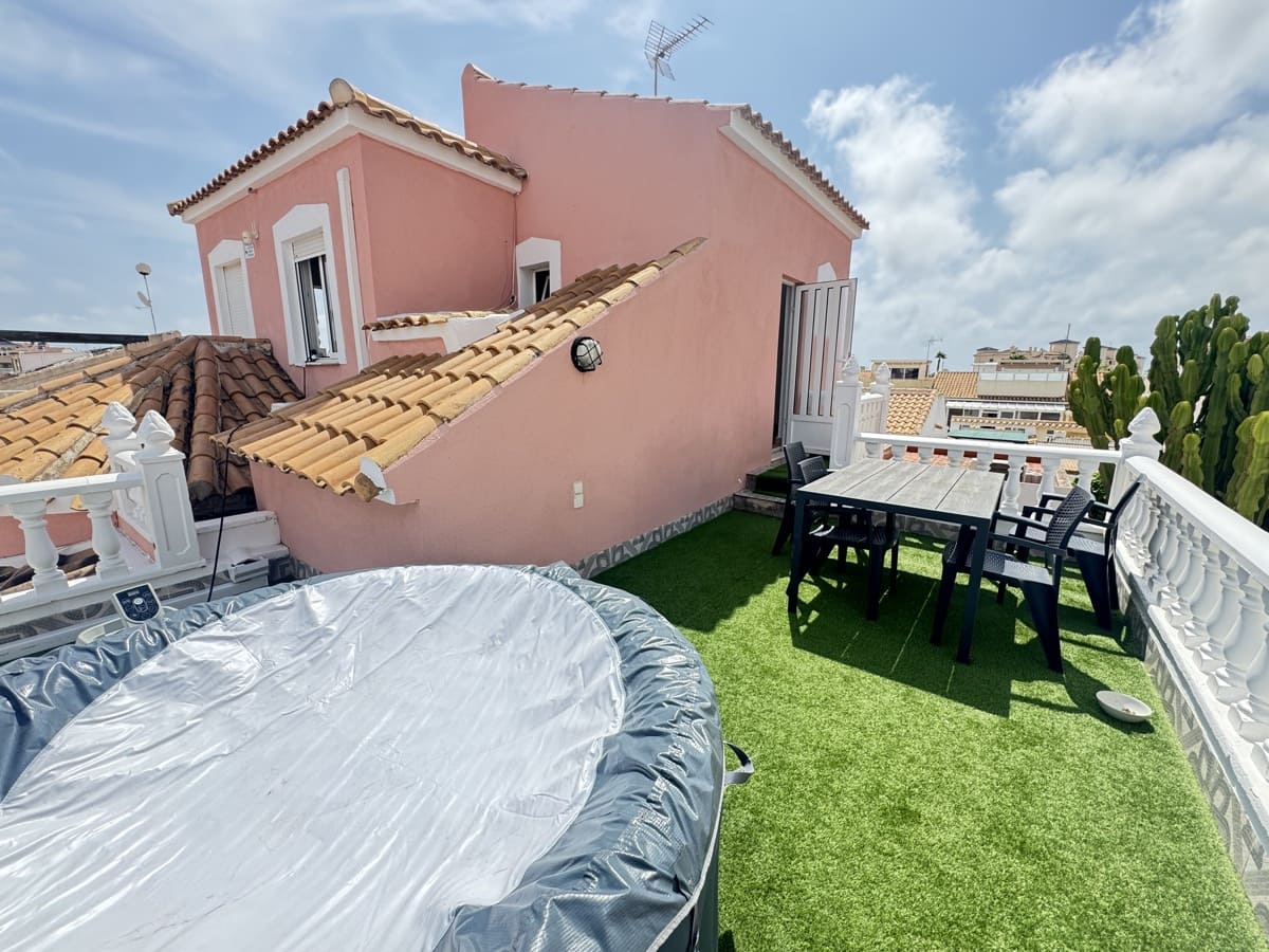 5 soveværelse Villa til salg i La Florida - € 352.000 (Ref: 9203102)