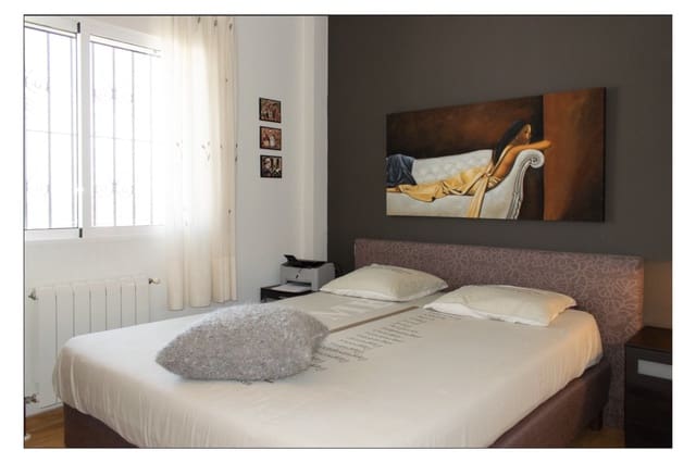 3 camera da letto Villa in vendita in Ciudad Quesada, Rojales con piscina garage - 299.000 € (Rif: 9207523)
