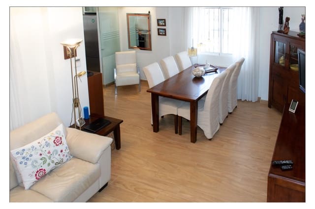 3 camera da letto Villa in vendita in Ciudad Quesada, Rojales con piscina garage - 299.000 € (Rif: 9207523)