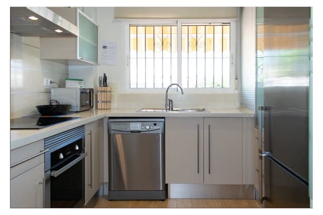 3 camera da letto Villa in vendita in Ciudad Quesada, Rojales con piscina garage - 299.000 € (Rif: 9207523)