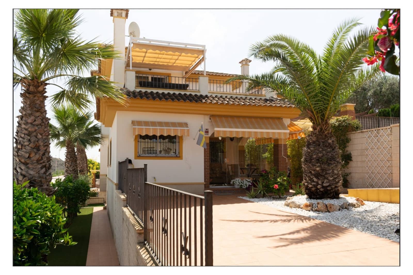 3 camera da letto Villa in vendita in Ciudad Quesada con piscina garage - 299.000 € (Rif: 9207523)