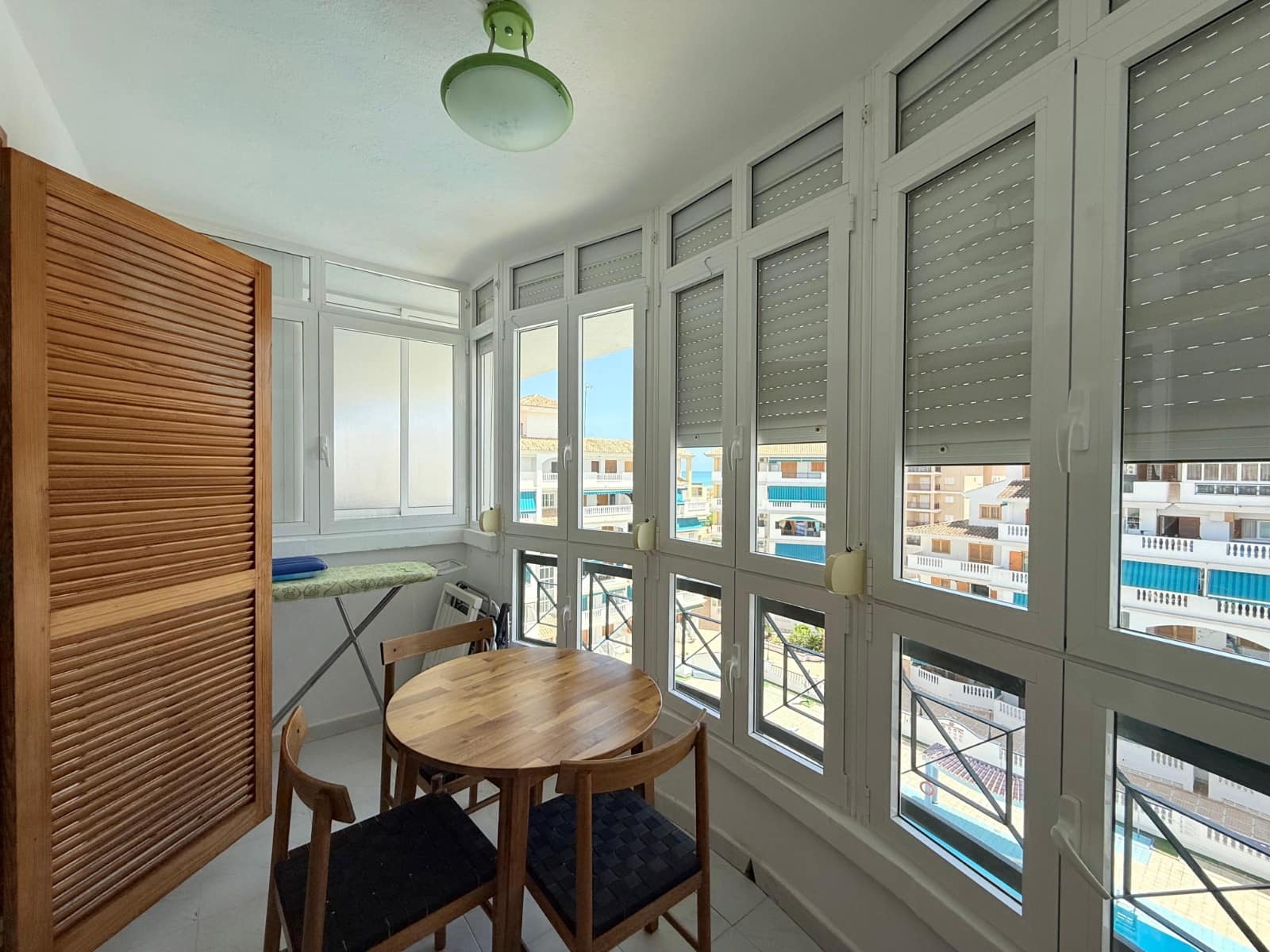 1 sypialnia Studio na sprzedaż w Torrevieja z basenem - 115 000 € (Ref: 9227231)