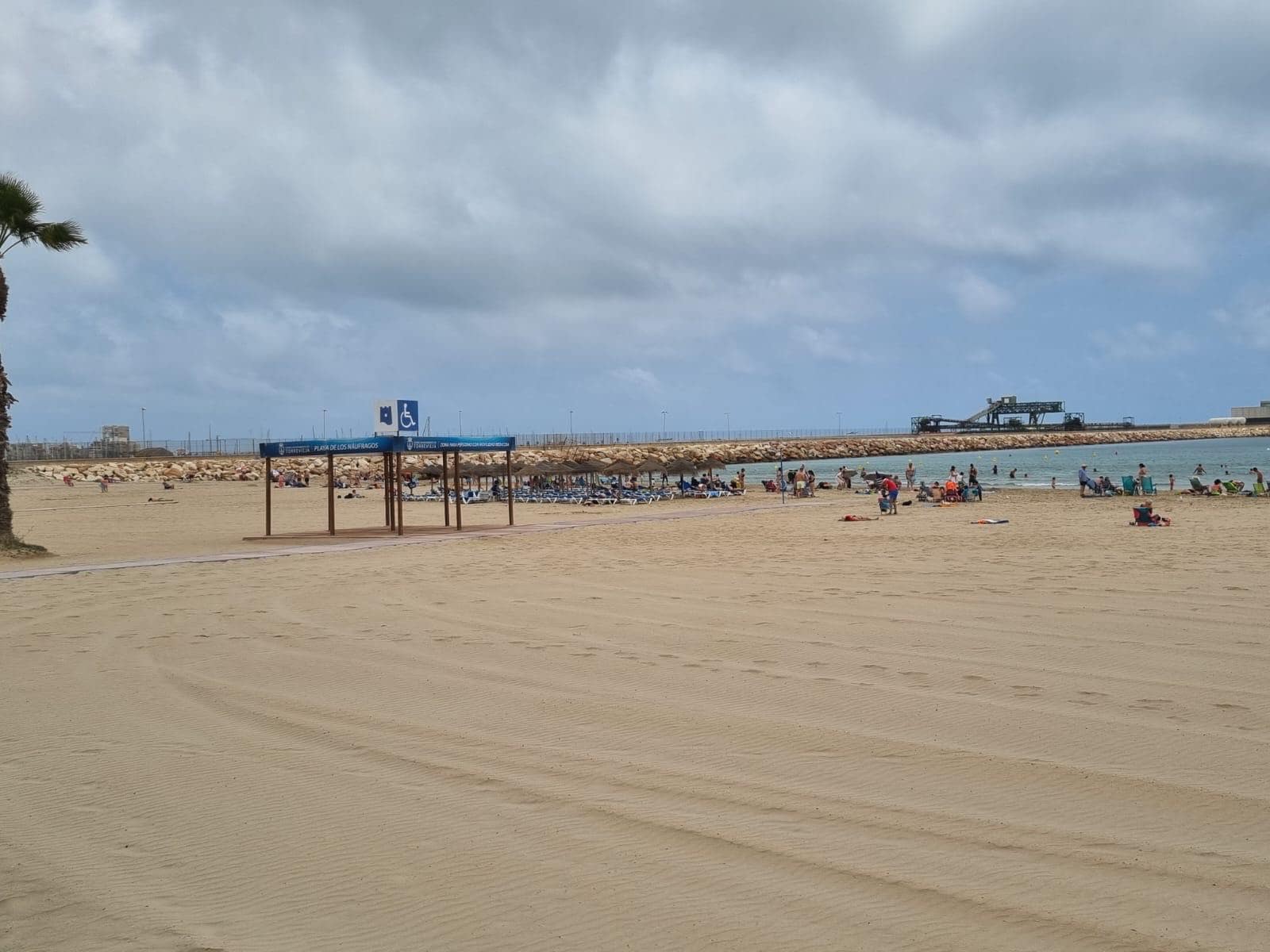 2 sovrum Lägenhet till salu i Torrevieja med pool - 199 900 € (Ref: 9227233)