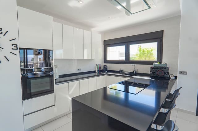 4 sypialnia Willa na sprzedaż w Ciudad Quesada, Rojales z basenem - 675 000 € (Ref: 9231703)