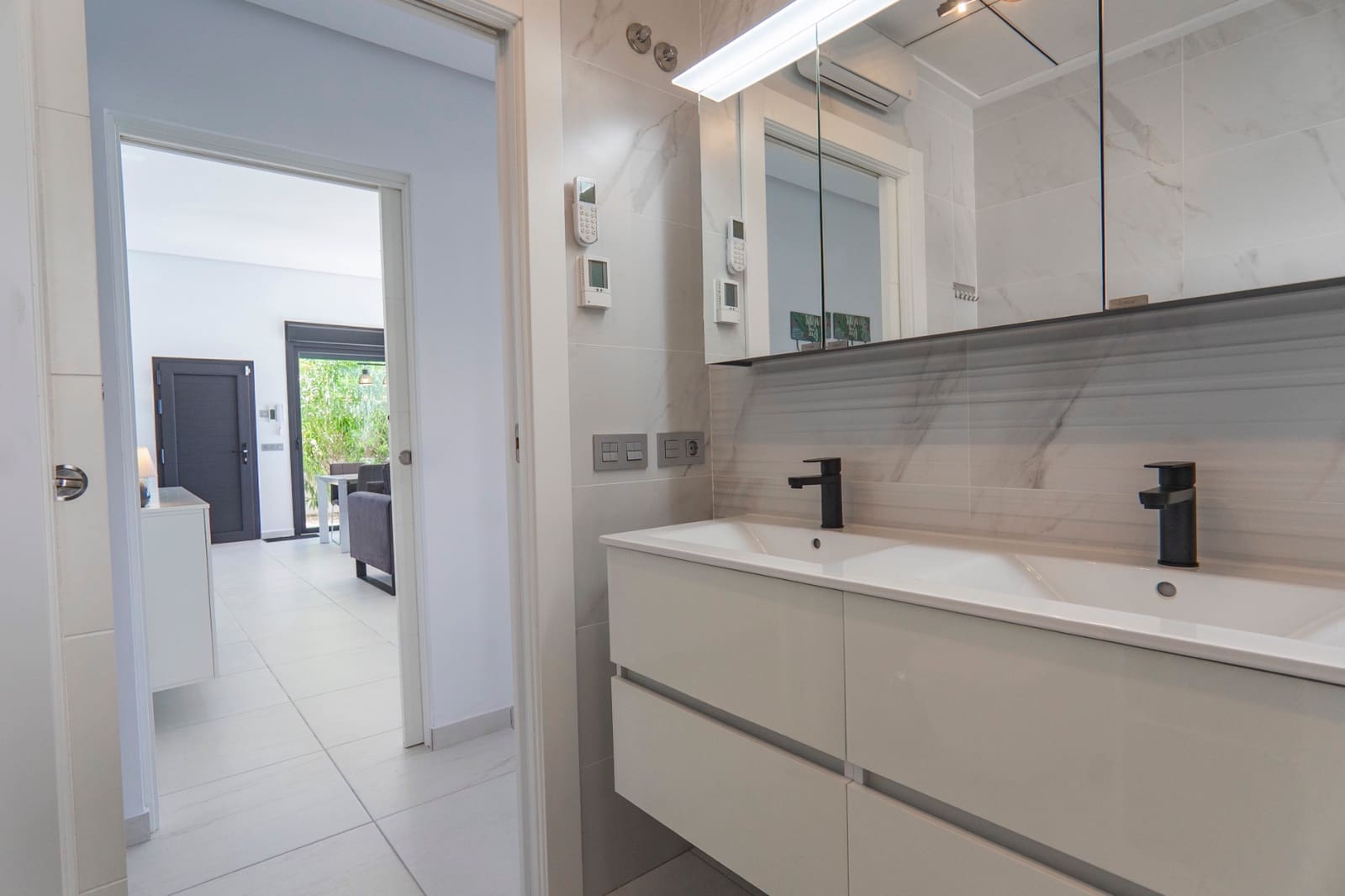 4 sypialnia Willa na sprzedaż w Ciudad Quesada z basenem - 675 000 € (Ref: 9231703)