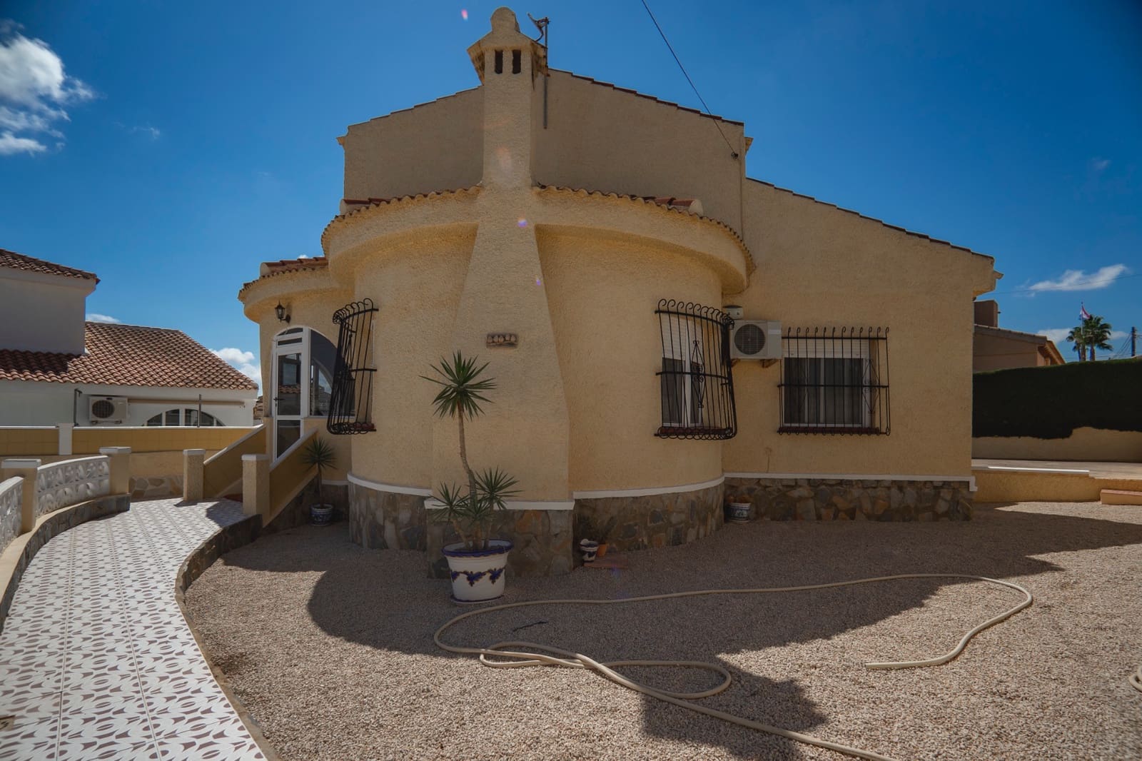 3 sypialnia Willa na sprzedaż w Ciudad Quesada z basenem - 380 000 € (Ref: 9231707)