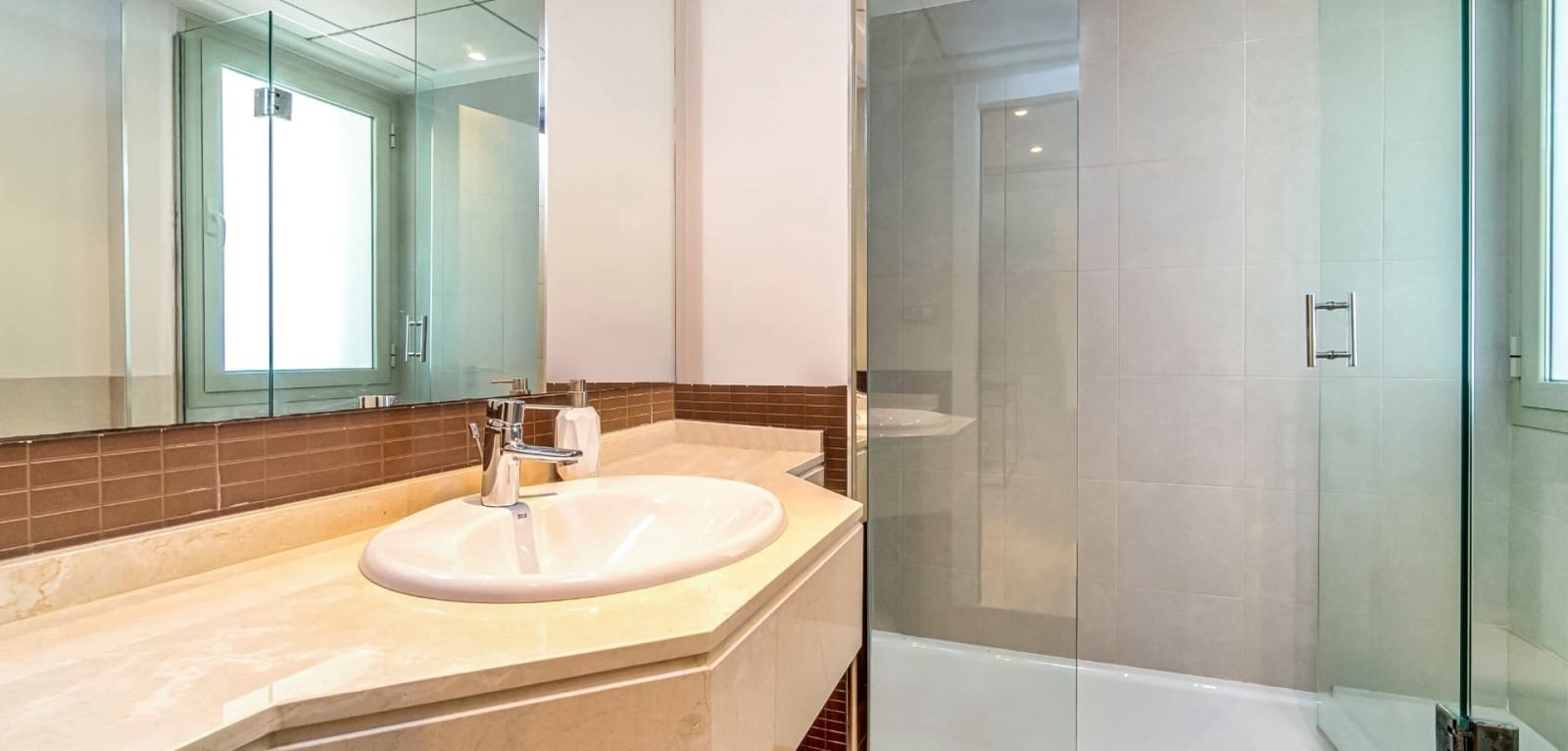 3 quarto Apartamento para venda em Orihuela Costa com piscina garagem - 345 000 € (Ref: 9237008)