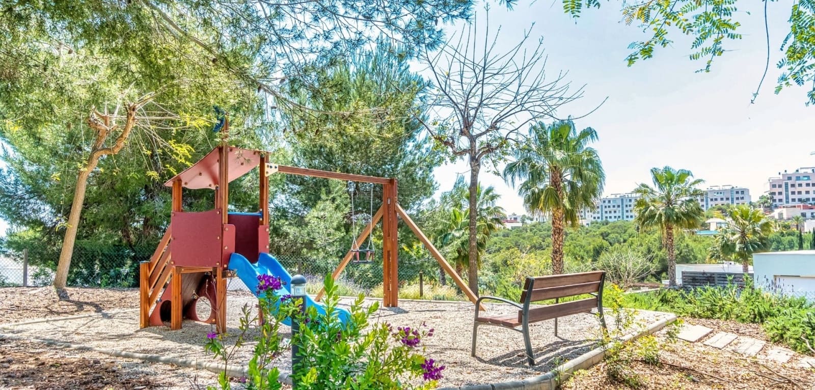 3 quarto Apartamento para venda em Orihuela Costa com piscina garagem - 345 000 € (Ref: 9237008)