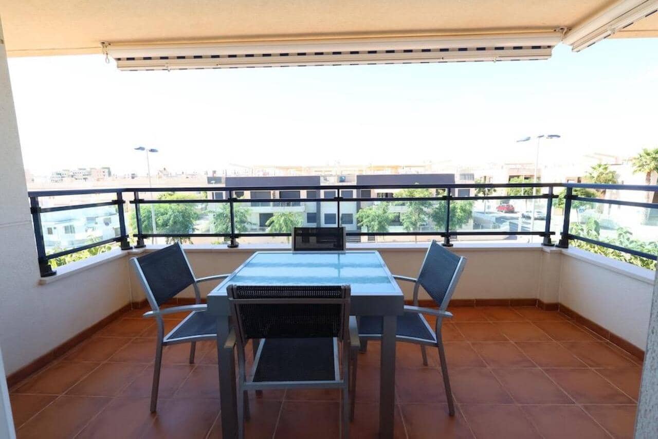 Ático de 2 habitaciones en Pilar de la Horadada en venta con piscina garaje - 329.900 € (Ref: 9243577)